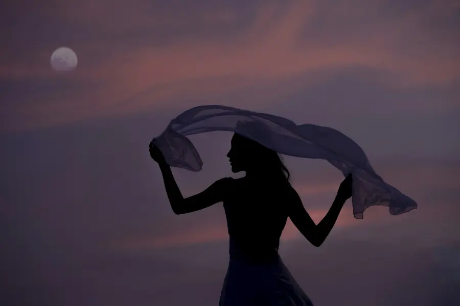 How to Set Boundaries Without Guilt or Over-Explaining