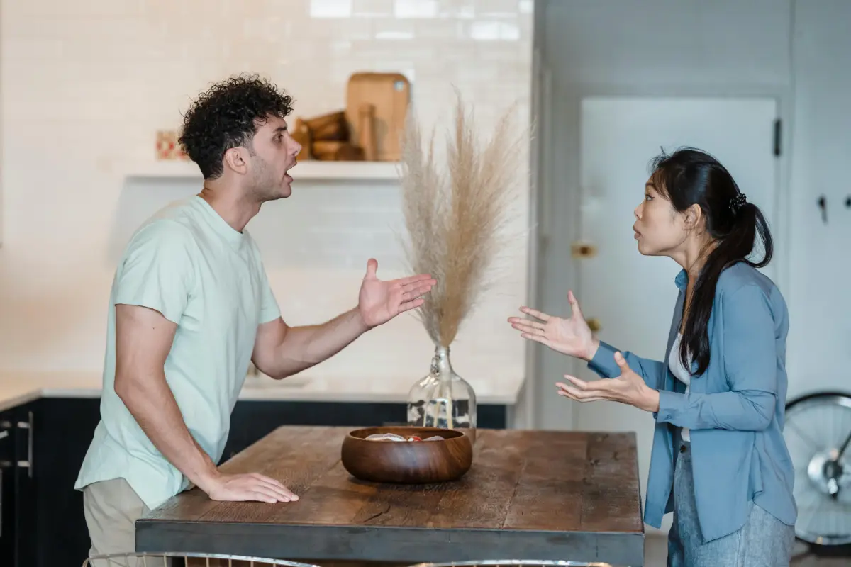Boundaries vs Control: How to Tell the Difference